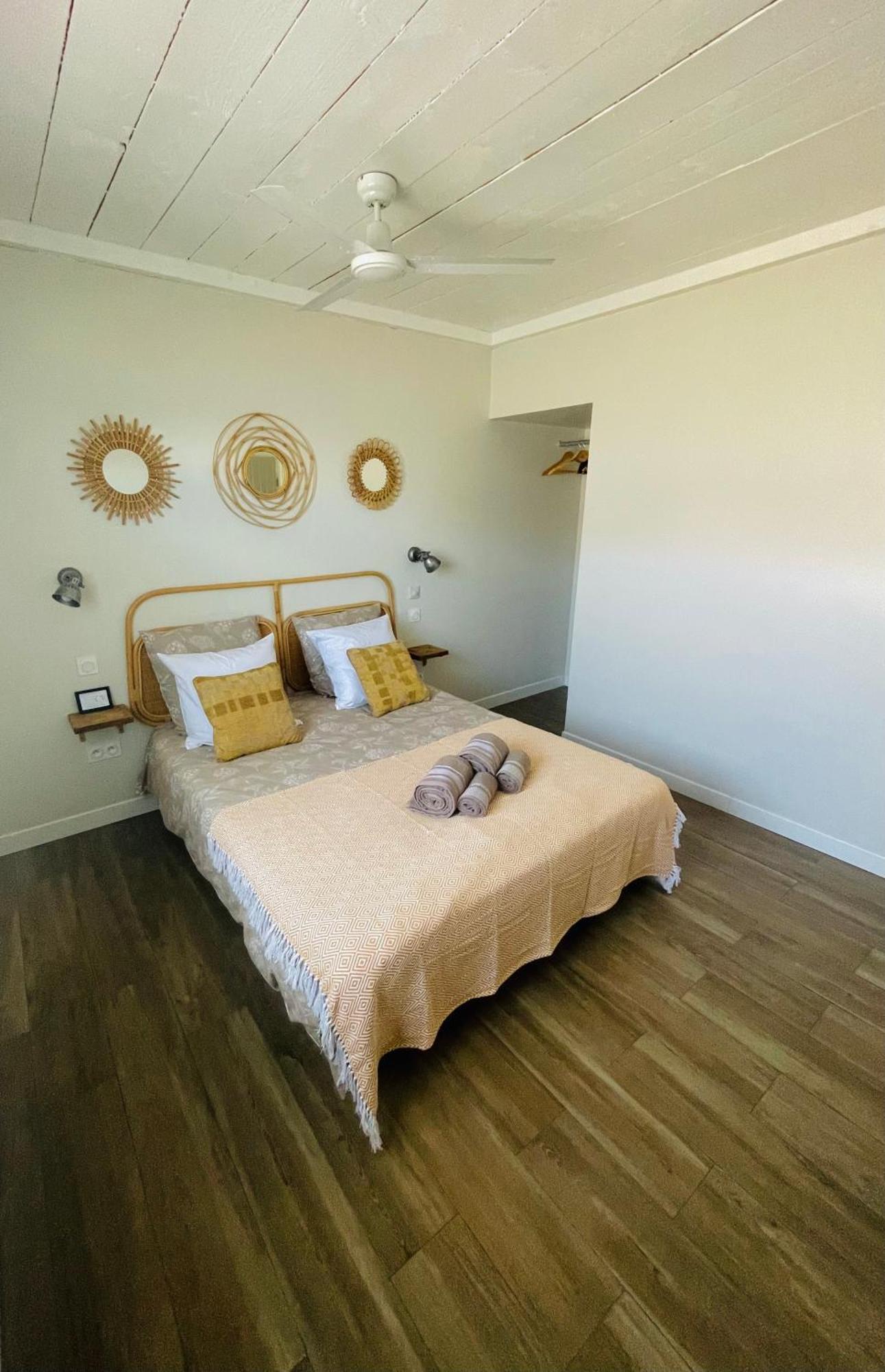 Les Ecuries - 3 Bedroom Gite With Plunge Pool Near Narbonne & The Canal Du Midi Saint-Nazaire-d'Aude Exterior photo